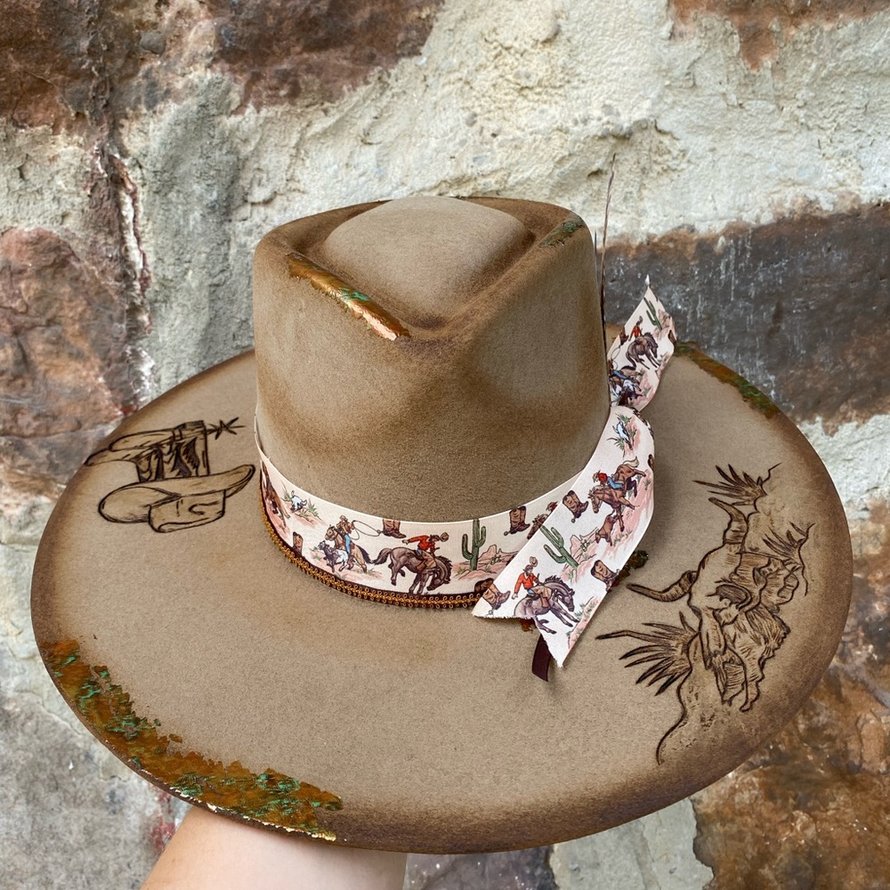 SOLD READ DESCRIPTION BELOW New Rockin C Hand burned hat Sz Medium - Picture 2 of 7